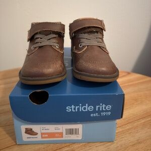 Stride Rite 6c Leather Boots